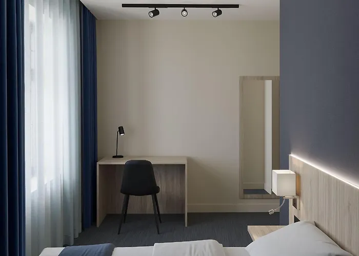 Breeze Hotel Victoria