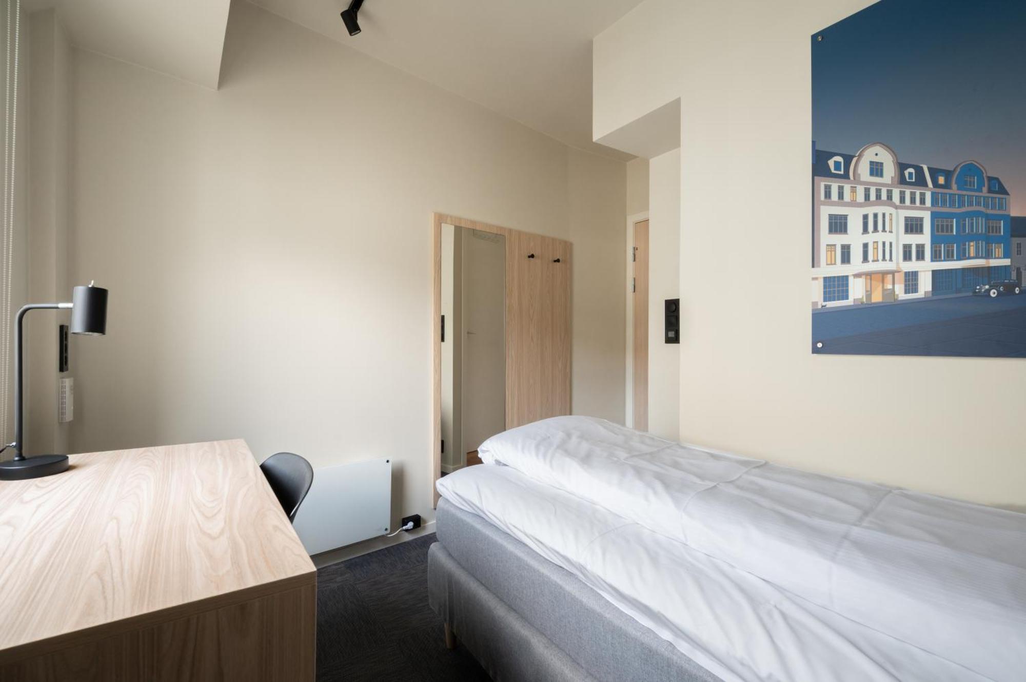 Hotel Breeze Victoria *