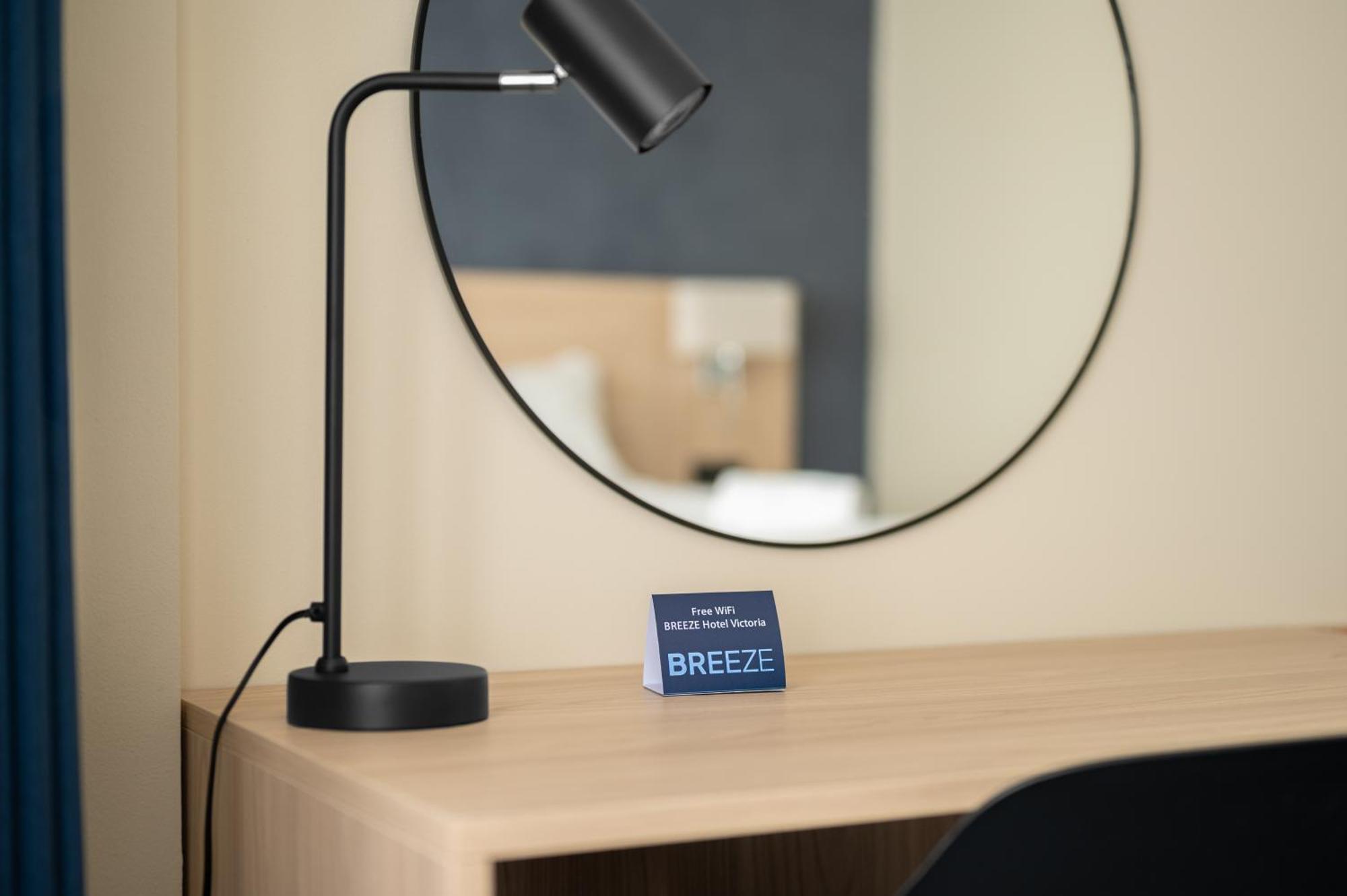 Breeze Victoria - Self-service *